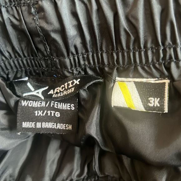 Women’s River Rain pant 1X. - Picture 9 of 10